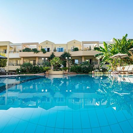 Helios Apartments Като Дарацо Екстериор снимка