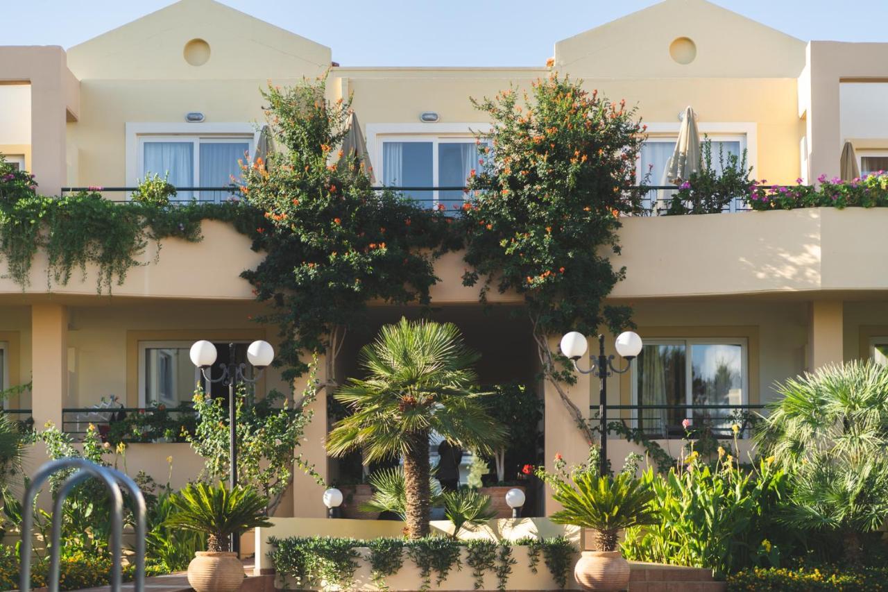 Helios Apartments Като Дарацо Екстериор снимка