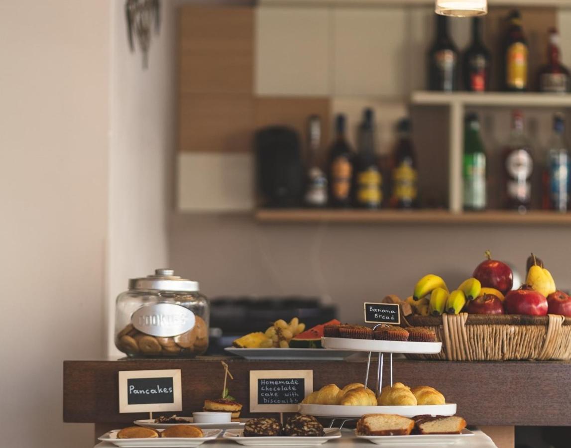 Helios Apartments Като Дарацо Екстериор снимка